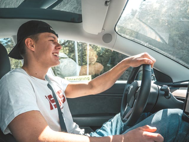 Autofahren schon mit 17 lernen?